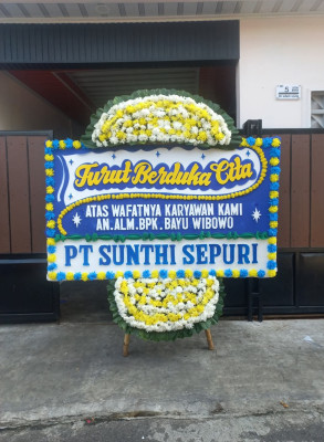 Papan Bunga Duka di Ciluar