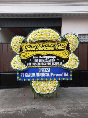 Papan Bunga Duka di Ciluar